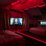 Deluxe room PINK 10 cu jacuzzi