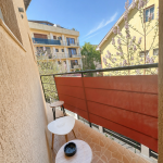 Deluxe room PURPLE 6 cu balcon si bara de dans