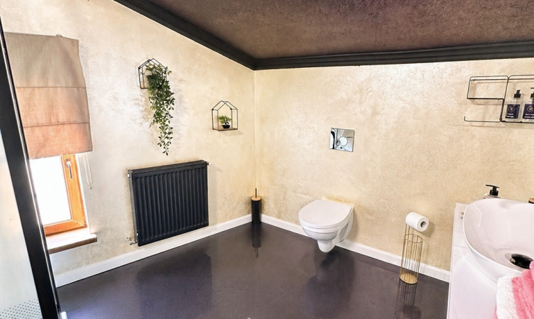 Deluxe room PINK 9 cu jacuzzi